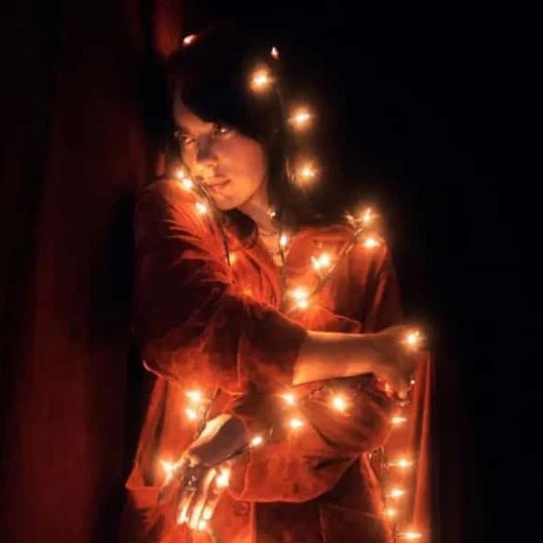 Imagem do grupo ✨𝘽𝙞𝙡𝙡𝙞𝙚 𝙀𝙞𝙡𝙞𝙨𝙝✨