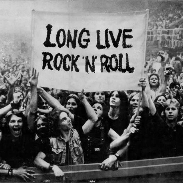 Imagem do grupo LONG LIVE ROCKNROLL 🎼