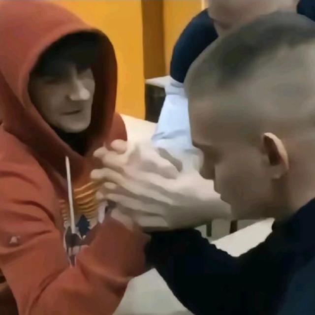 Imagem do grupo 𝖒𝖔𝖗𝖊𝖘𝖍𝖎𝖙