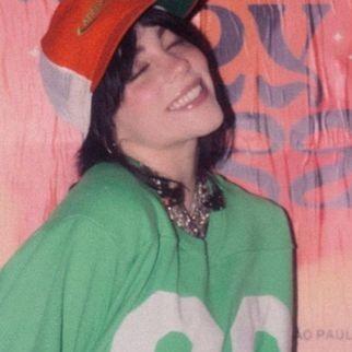 Imagem do grupo 𝐁𝐢𝐥𝐥𝐢𝐞𝐄𝐢𝐥𝐢𝐬𝐡𝐁𝐫𝐬𝐥